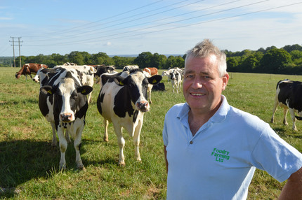Angus hodge  sustainable dairying  volac wilmar feed ingredients %284%29%281%29 detail